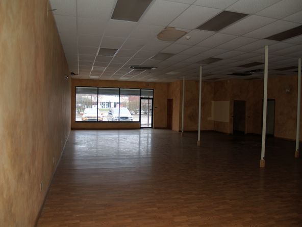 1530 Cassopolis Street, Elkhart, IN 46514